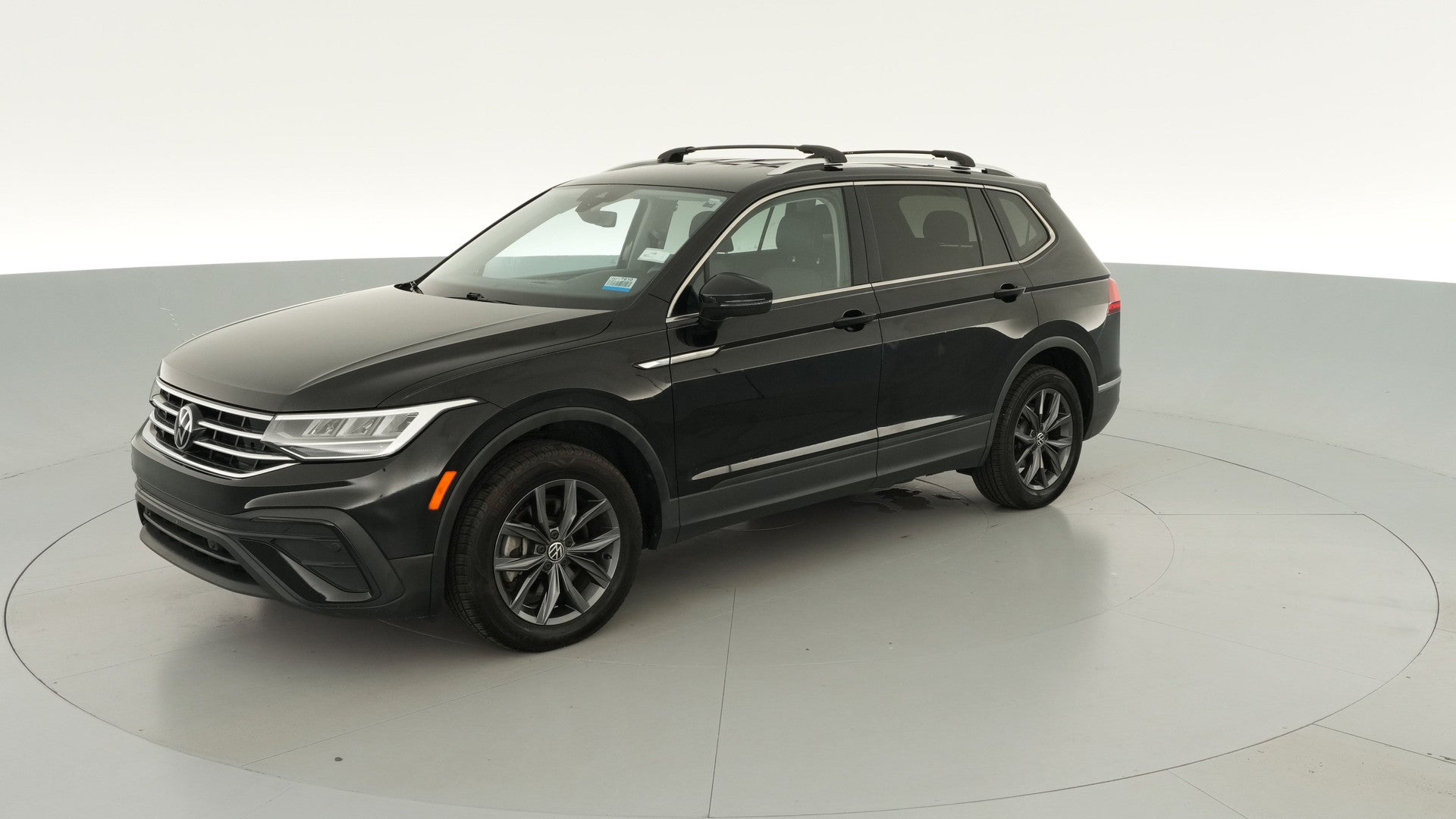2023 Volkswagen Tiguan vehicle photo