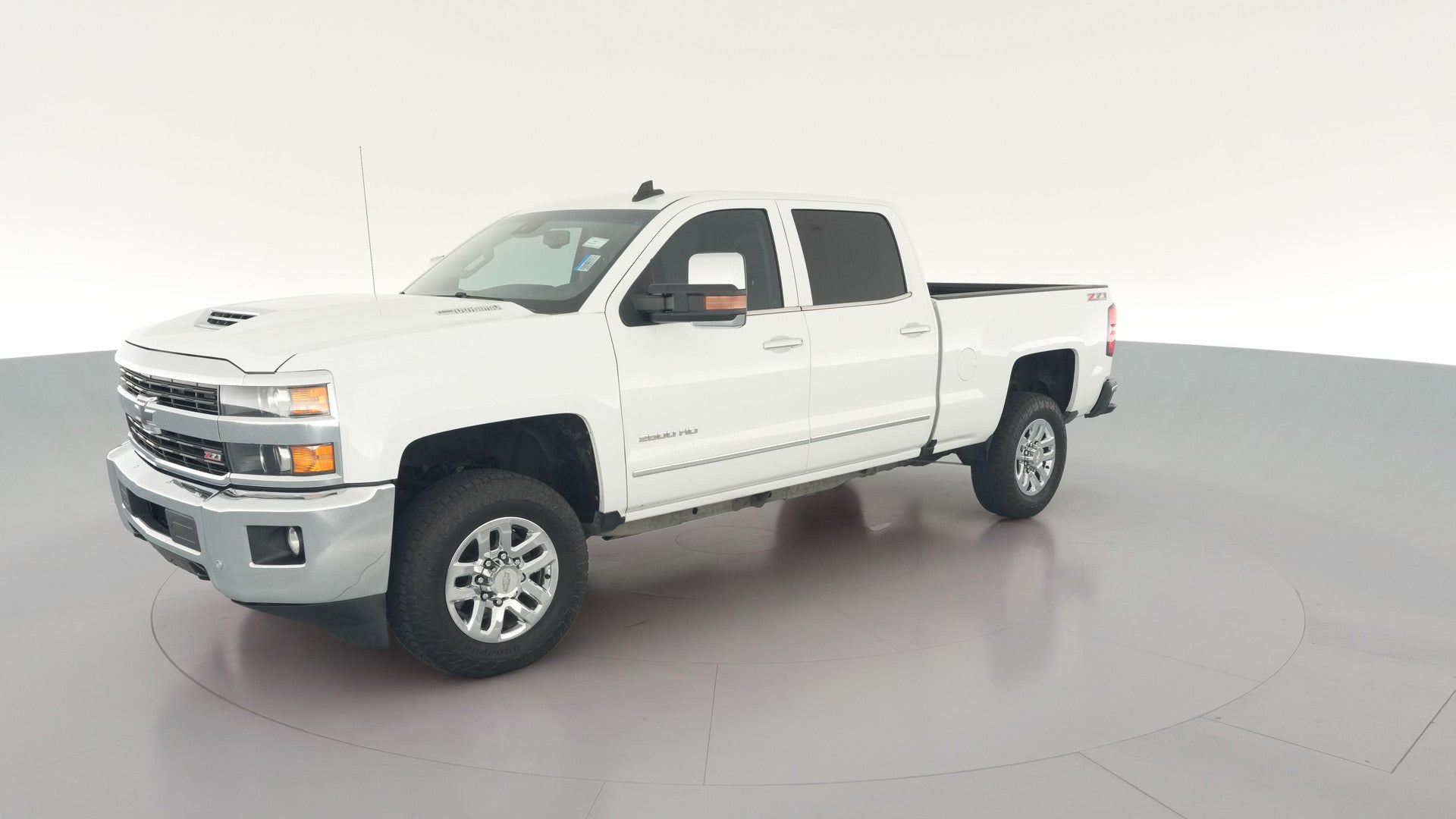 2017 Chevrolet Silverado 2500 HD Crew Cab vehicle photo