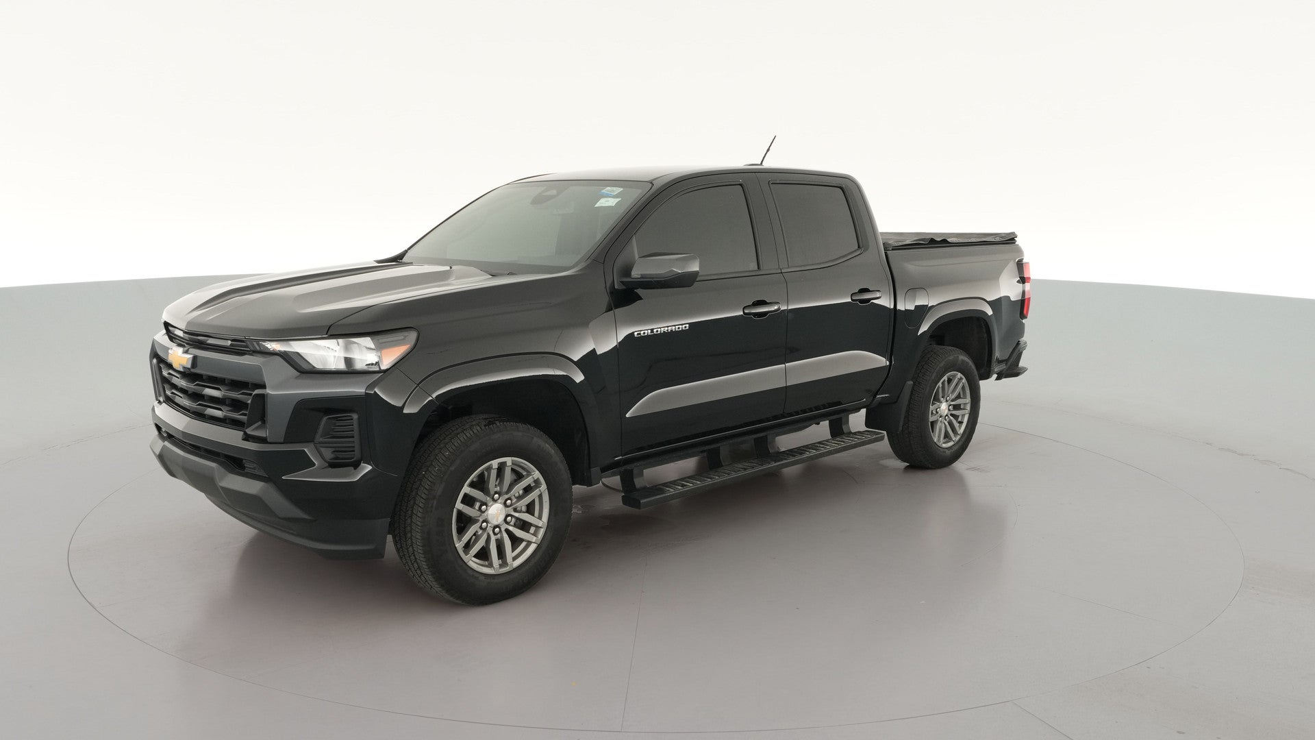 2025 Chevrolet Colorado Crew Cab vehicle photo