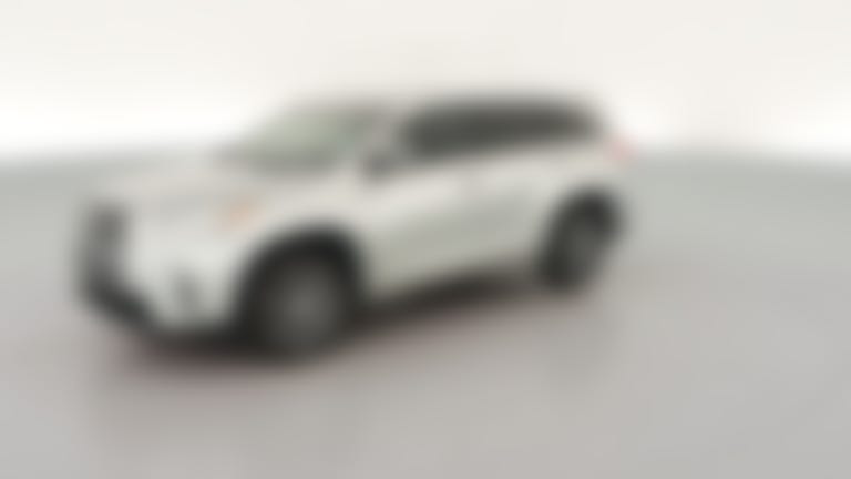 2017 Toyota Highlander vehicle photo