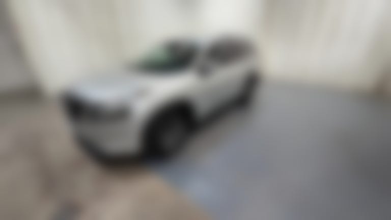 2025 Nissan Pathfinder vehicle photo