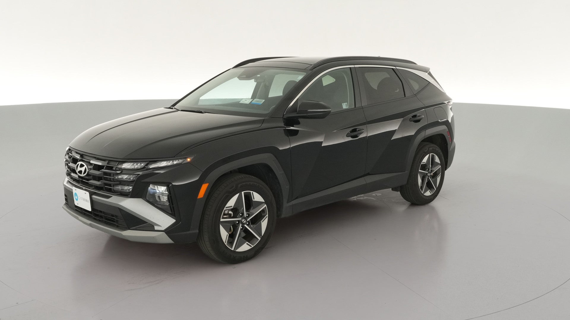 2025 Hyundai Tucson Hybrid vehicle photo