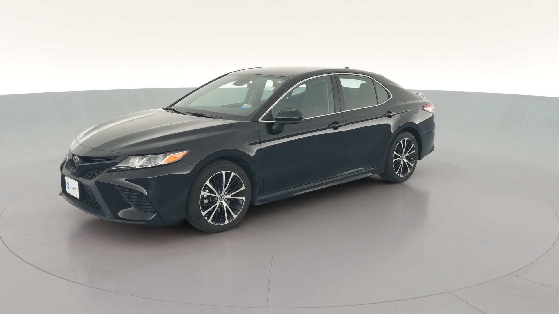 2019 Toyota Camry vehicle photo