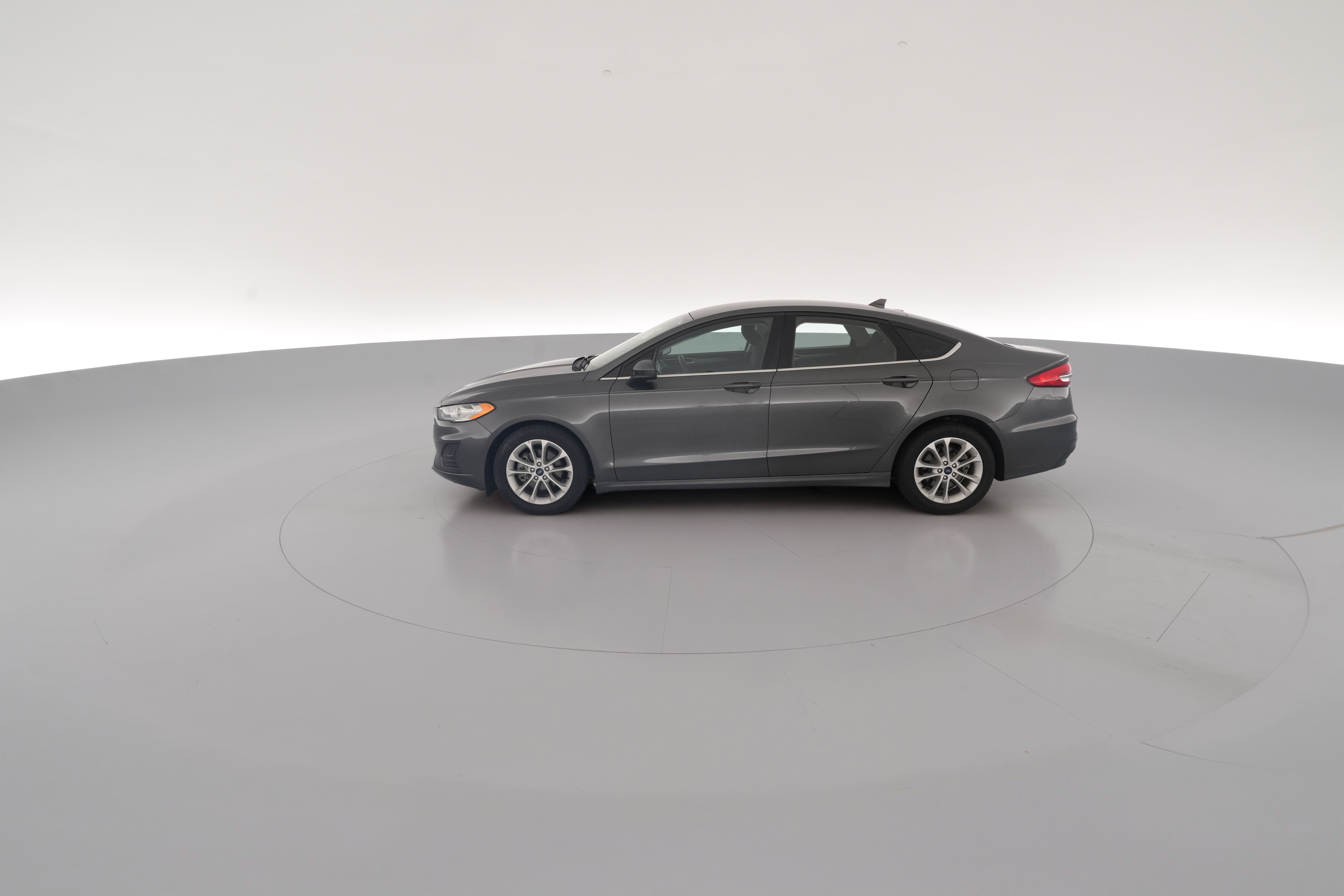 2019 Ford Fusion - Photo 29