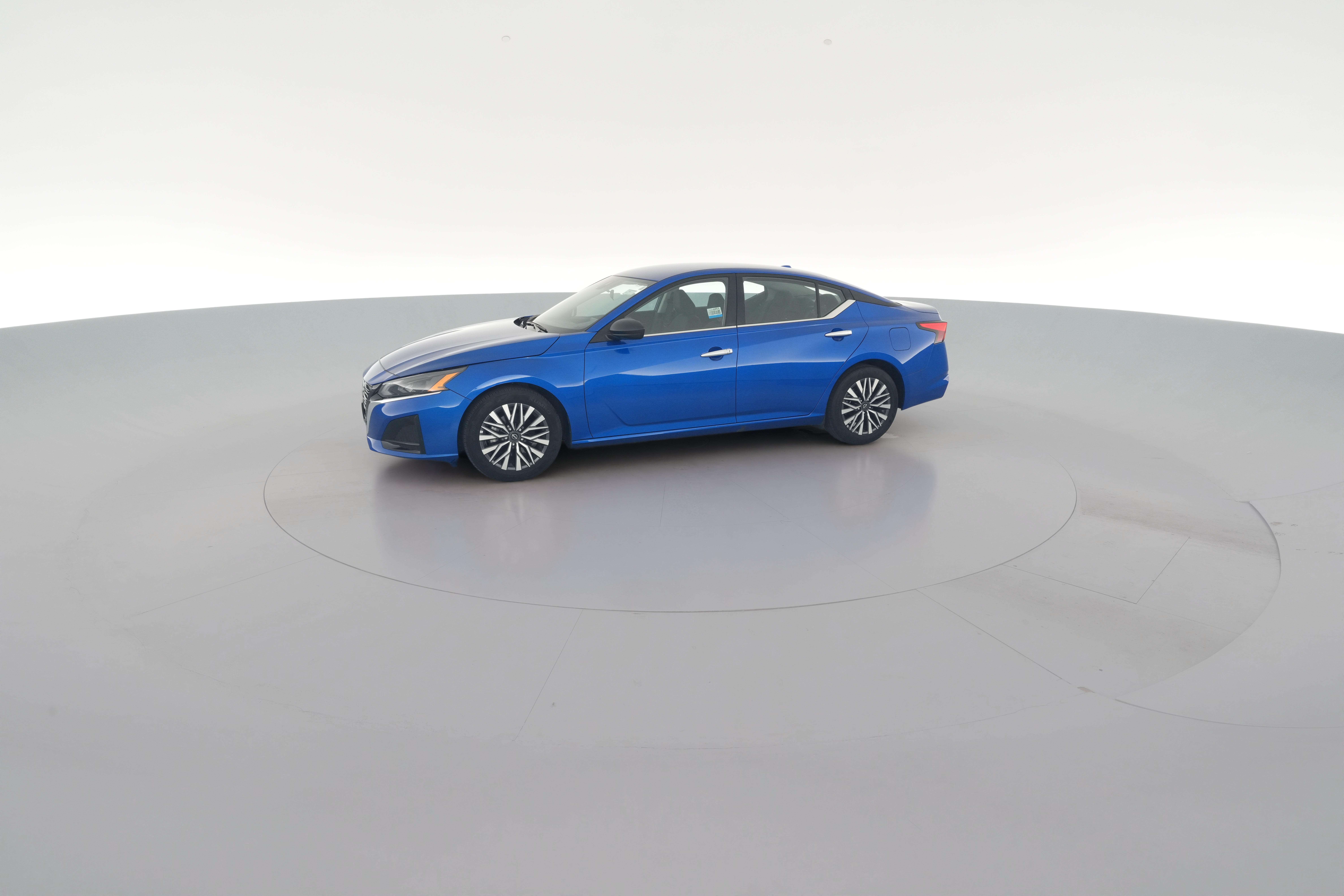 2025 Nissan Altima SV - Photo 23