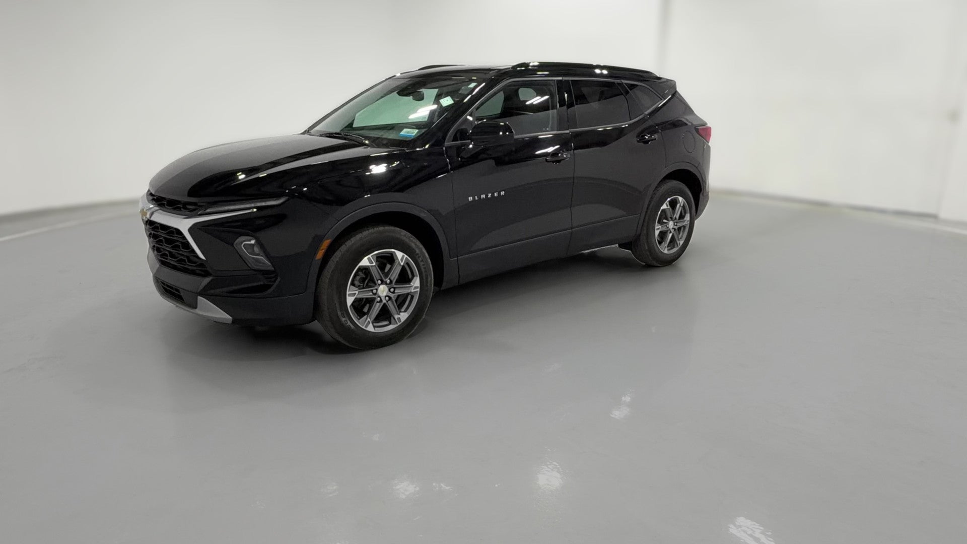 2024 Chevrolet Blazer vehicle photo