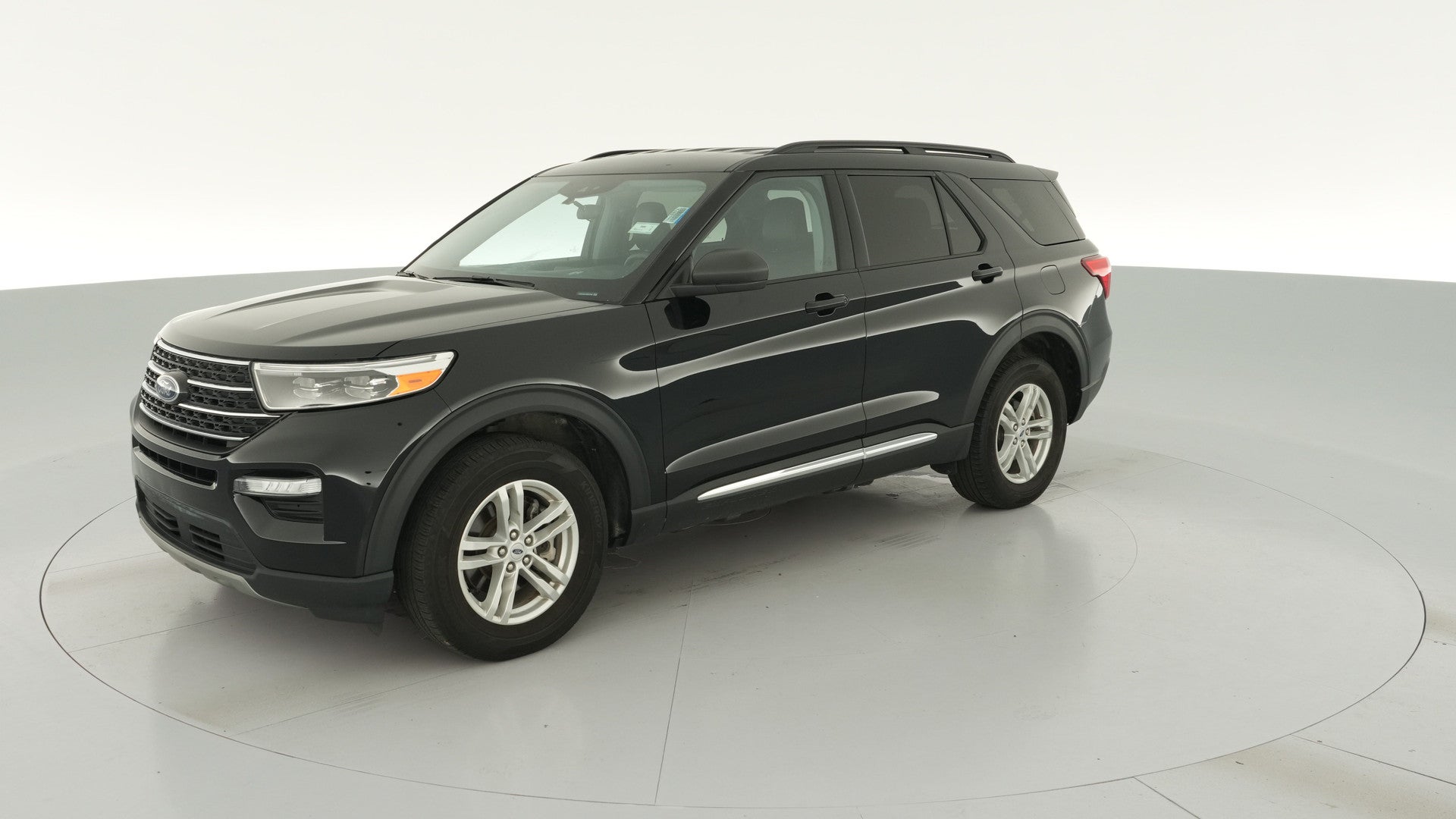 2024 Ford Explorer vehicle photo