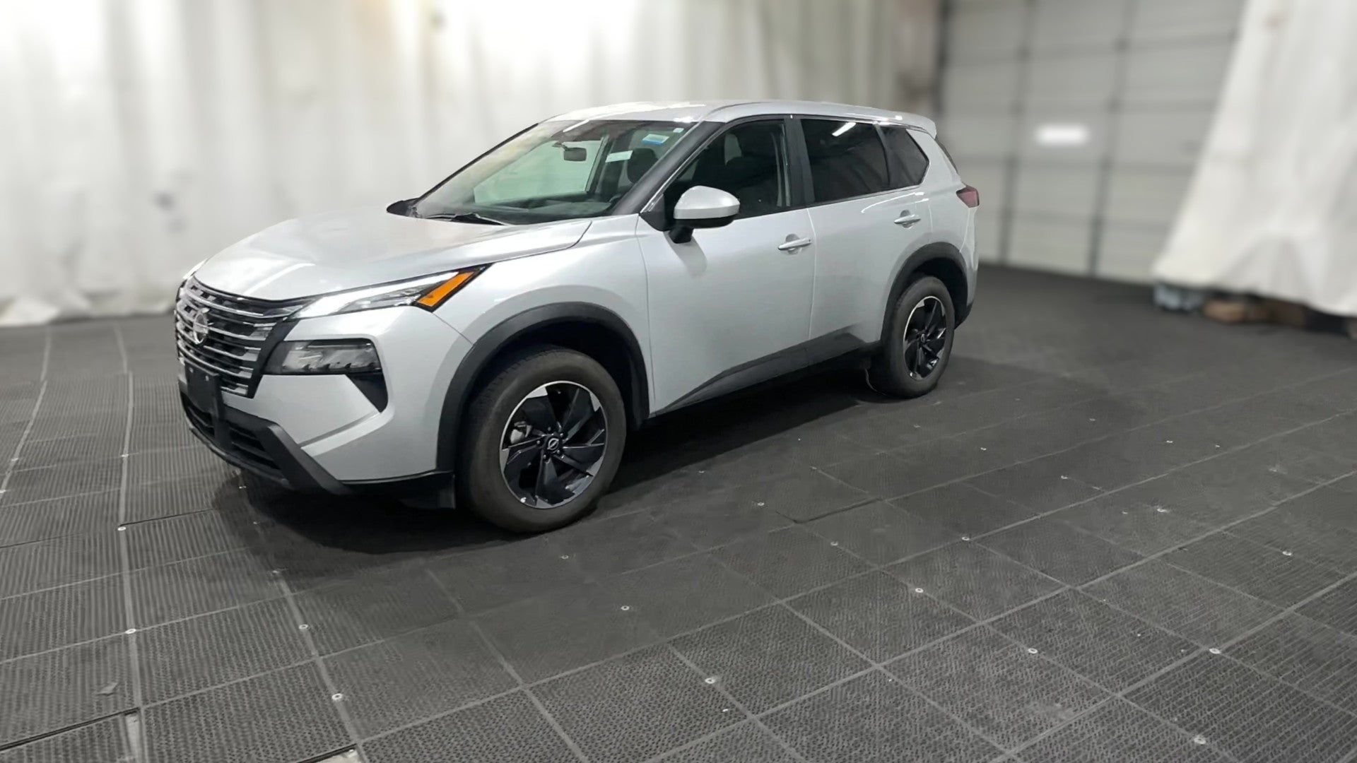2025 Nissan Rogue vehicle photo