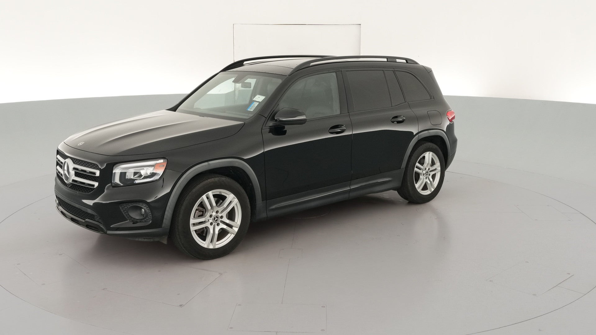 2021 Mercedes-Benz GLB vehicle photo