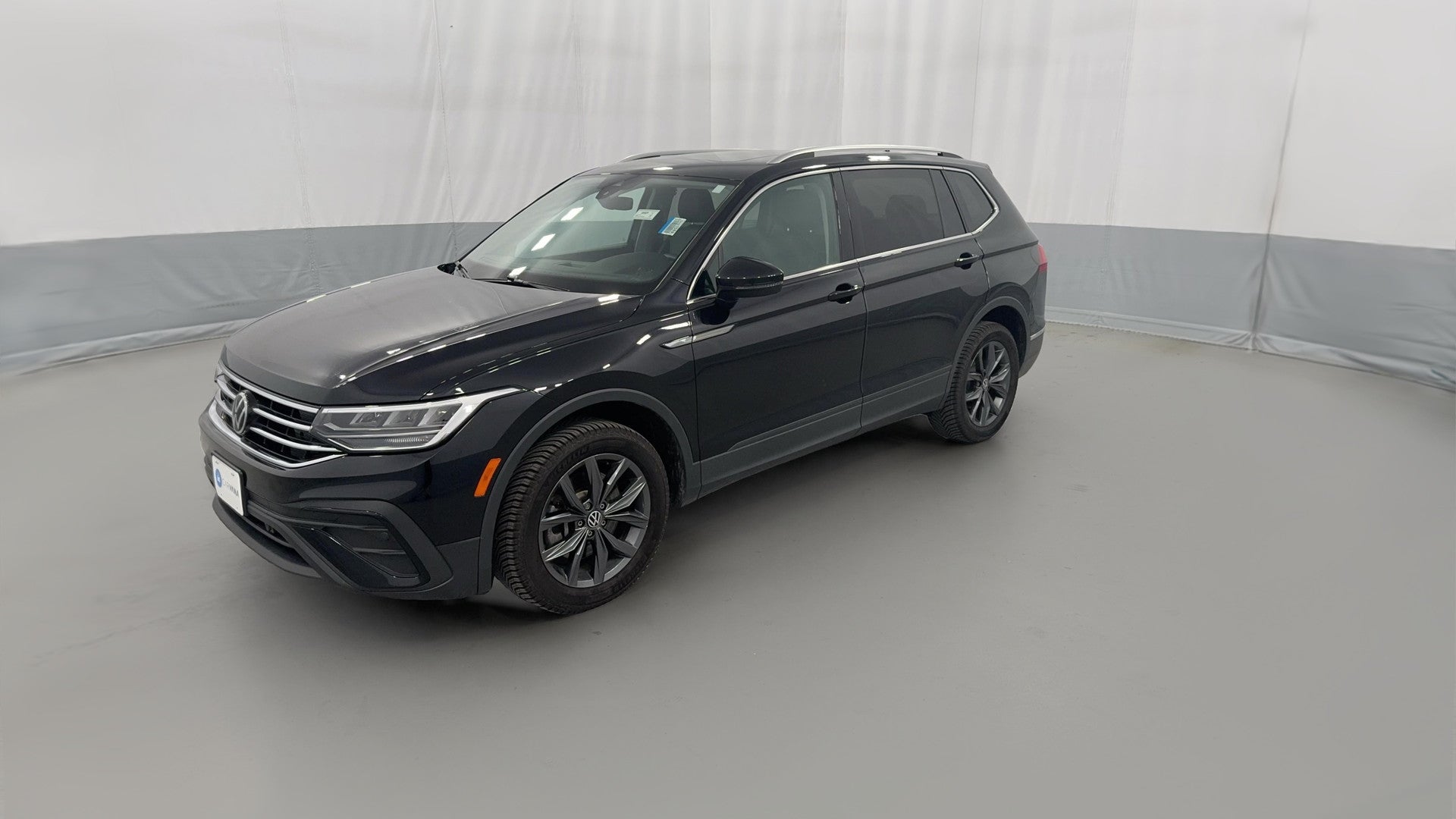 2023 Volkswagen Tiguan vehicle photo