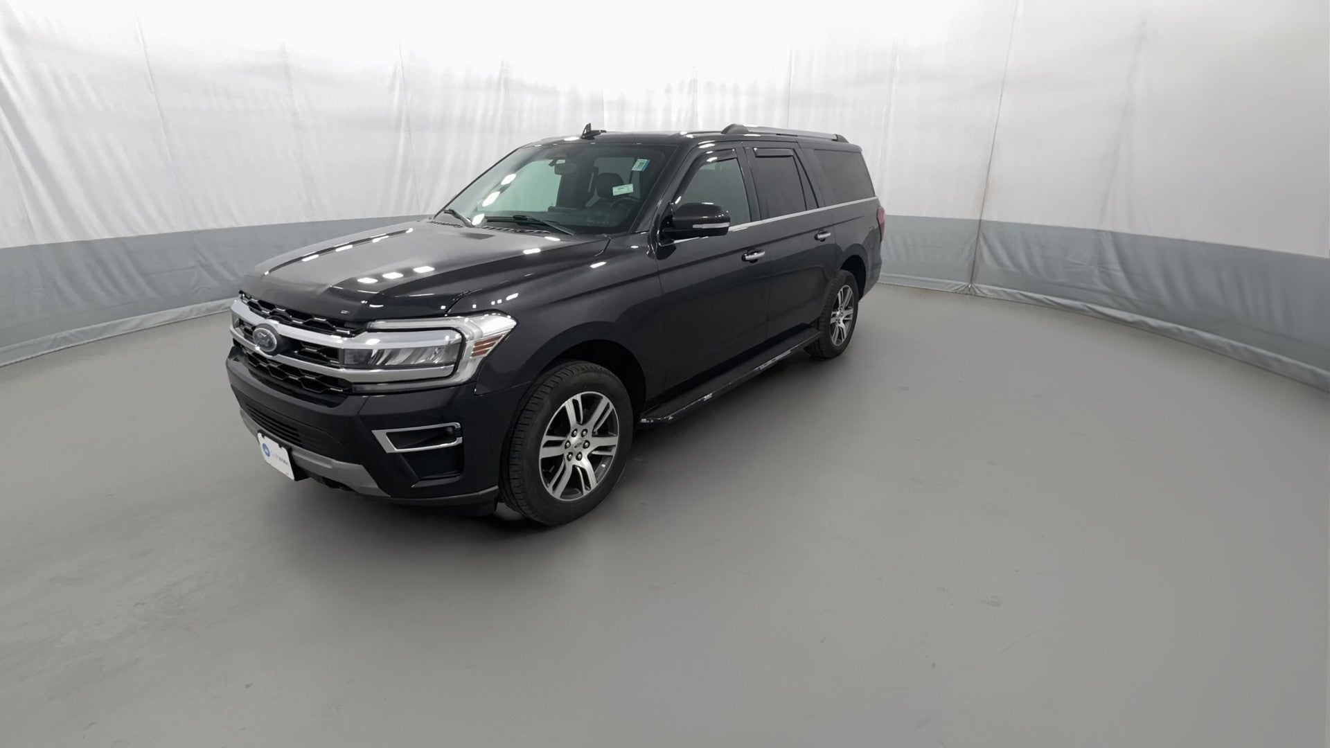 2023 Ford Expedition MAX vehicle photo