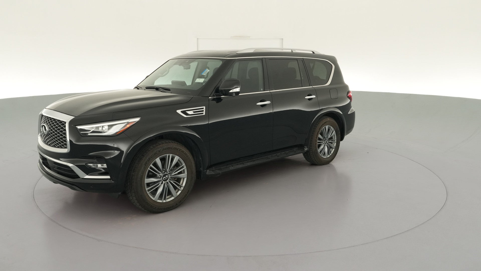 2022 INFINITI QX80 vehicle photo
