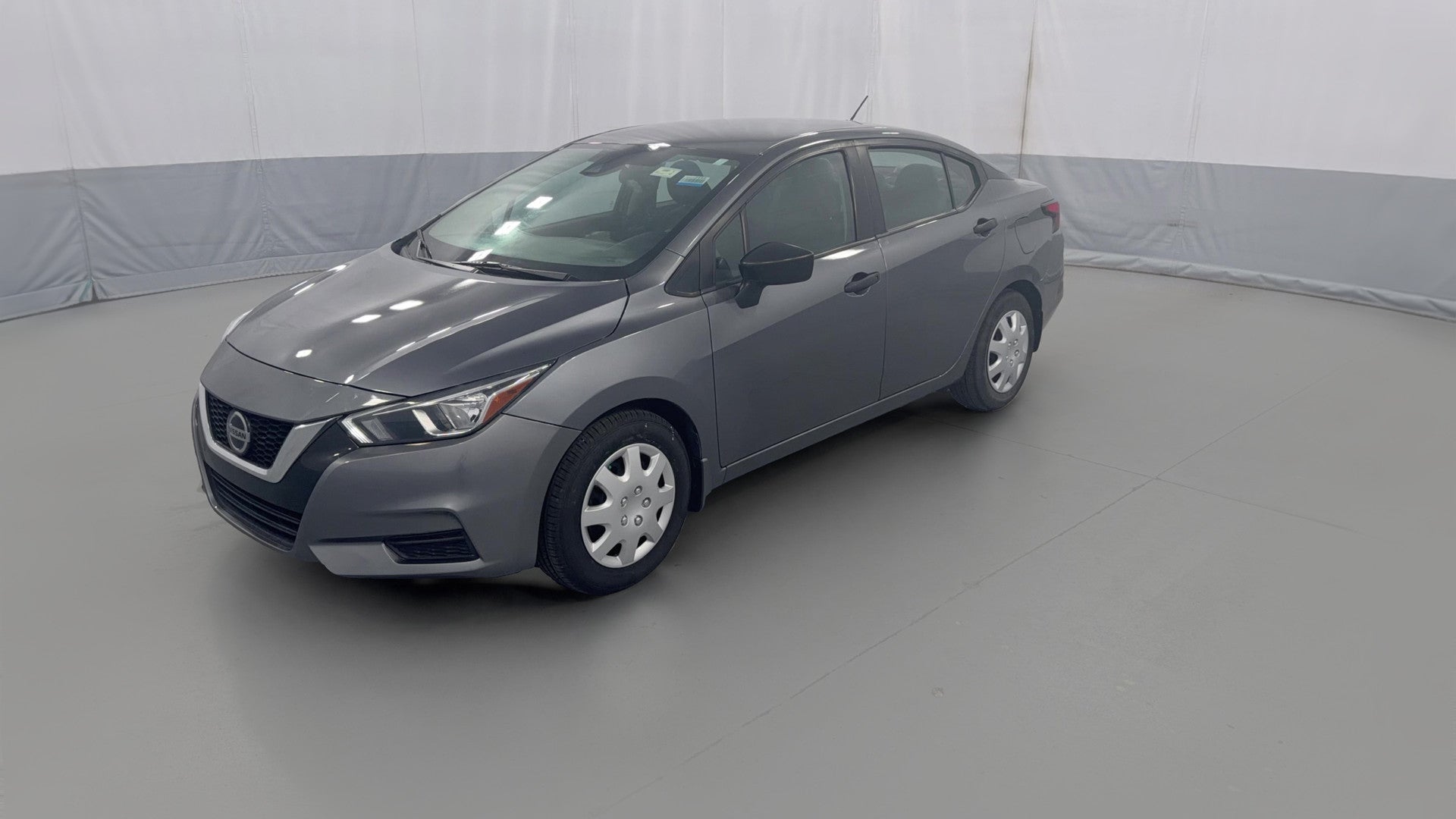 2022 Nissan Versa vehicle photo