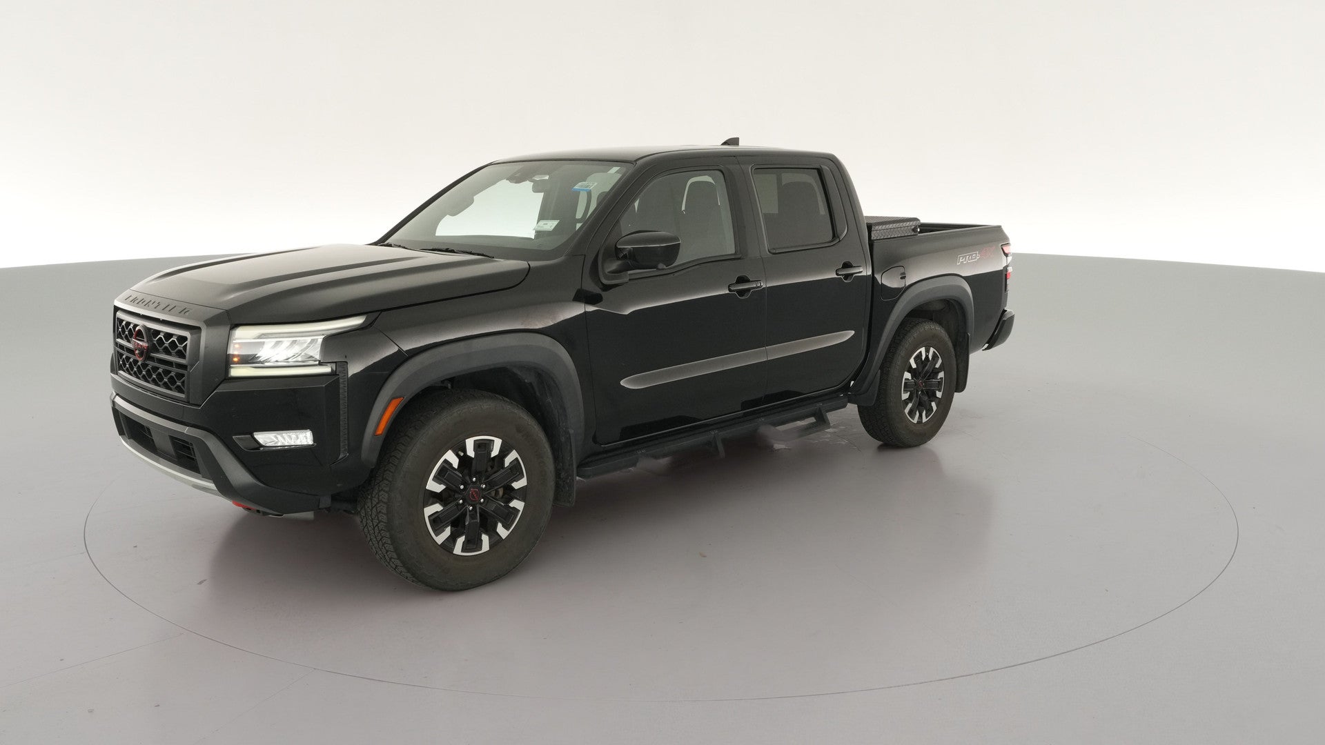 2022 Nissan Frontier Crew Cab vehicle photo
