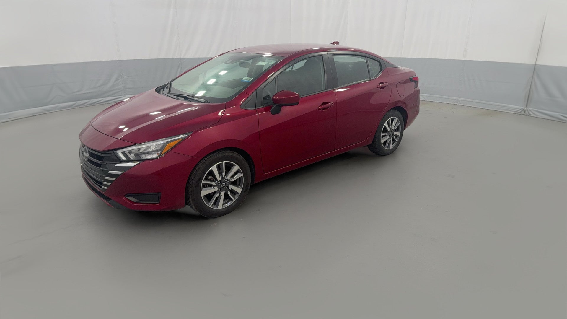 2025 Nissan Versa vehicle photo