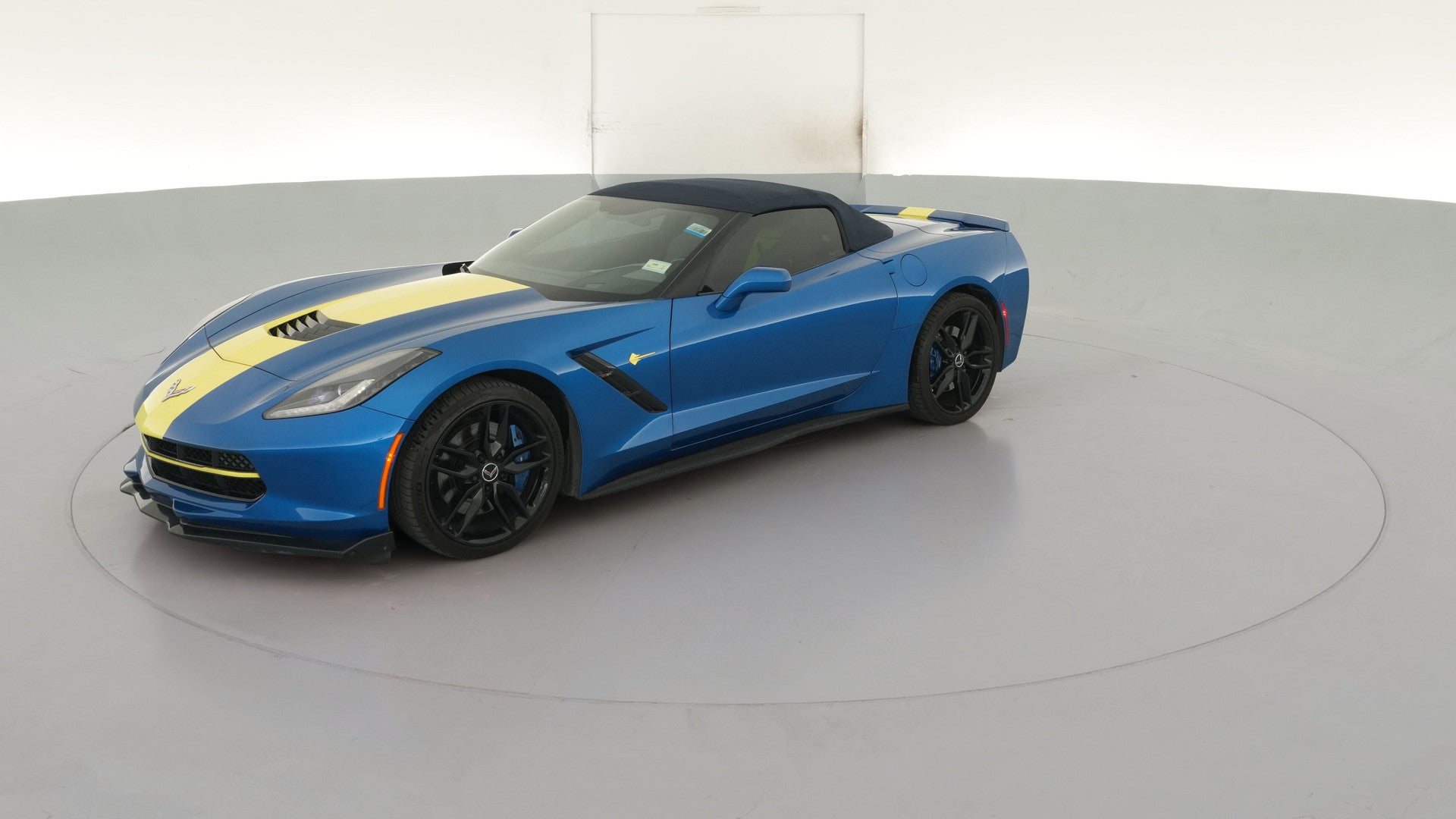 2014 Chevrolet Corvette vehicle photo