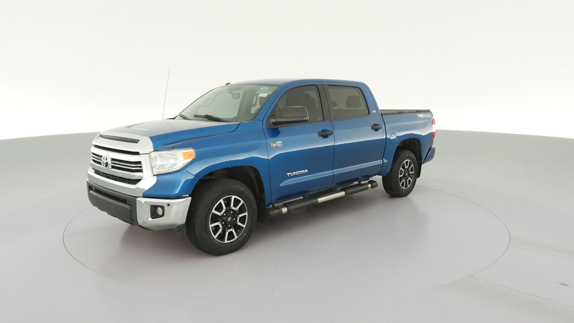2017 Toyota Tundra CrewMax vehicle photo