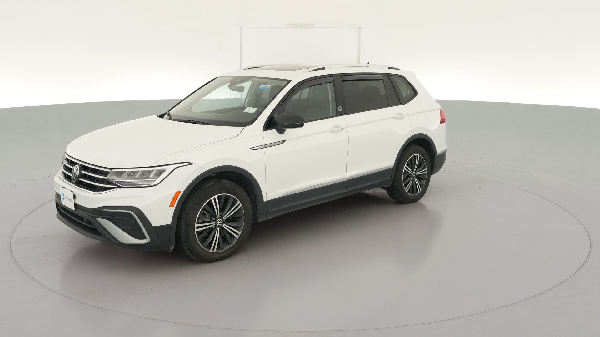 2024 Volkswagen Tiguan vehicle photo