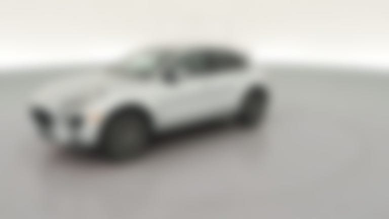 2018 Porsche Macan vehicle photo