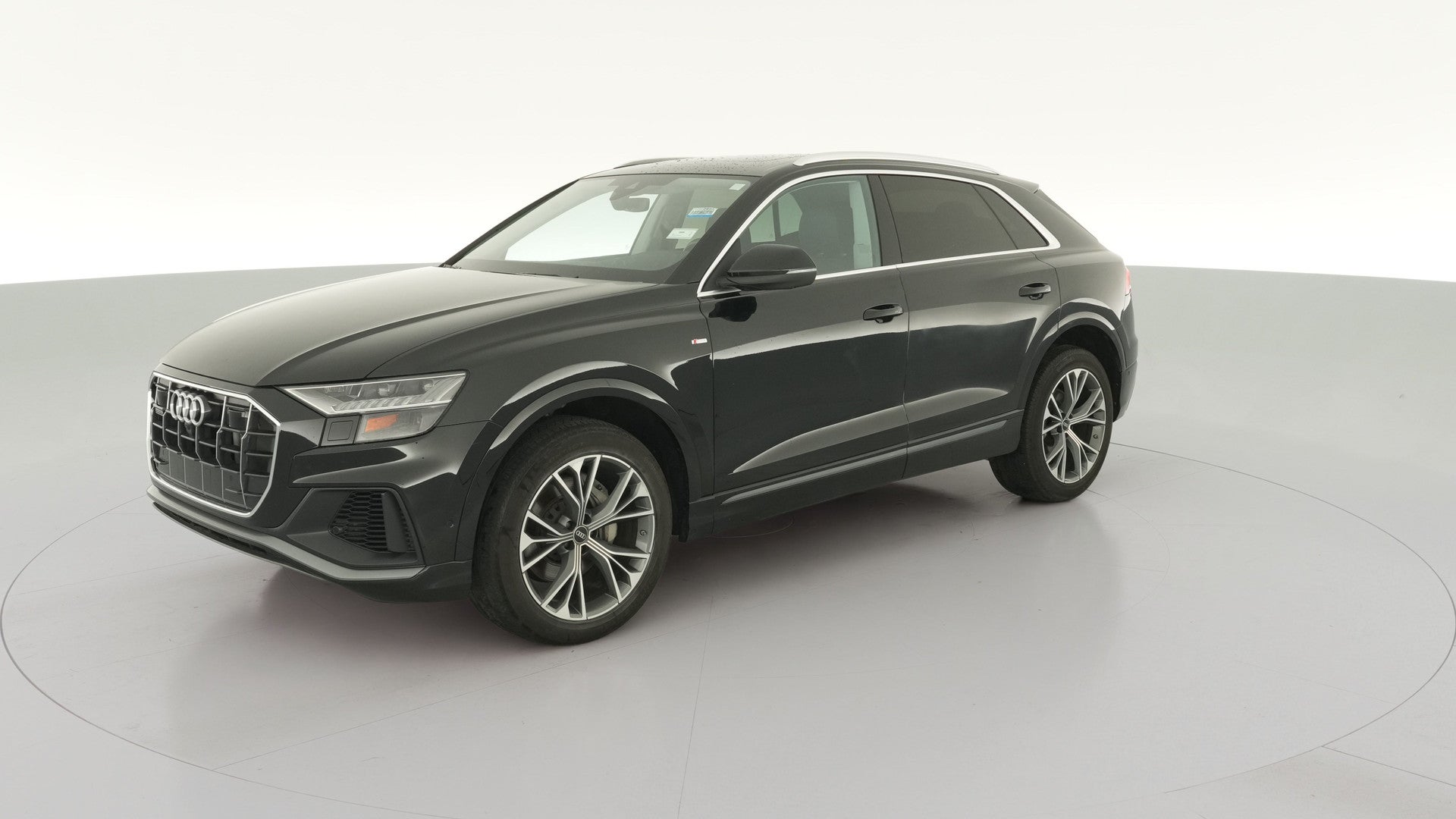 2023 Audi Q8 vehicle photo