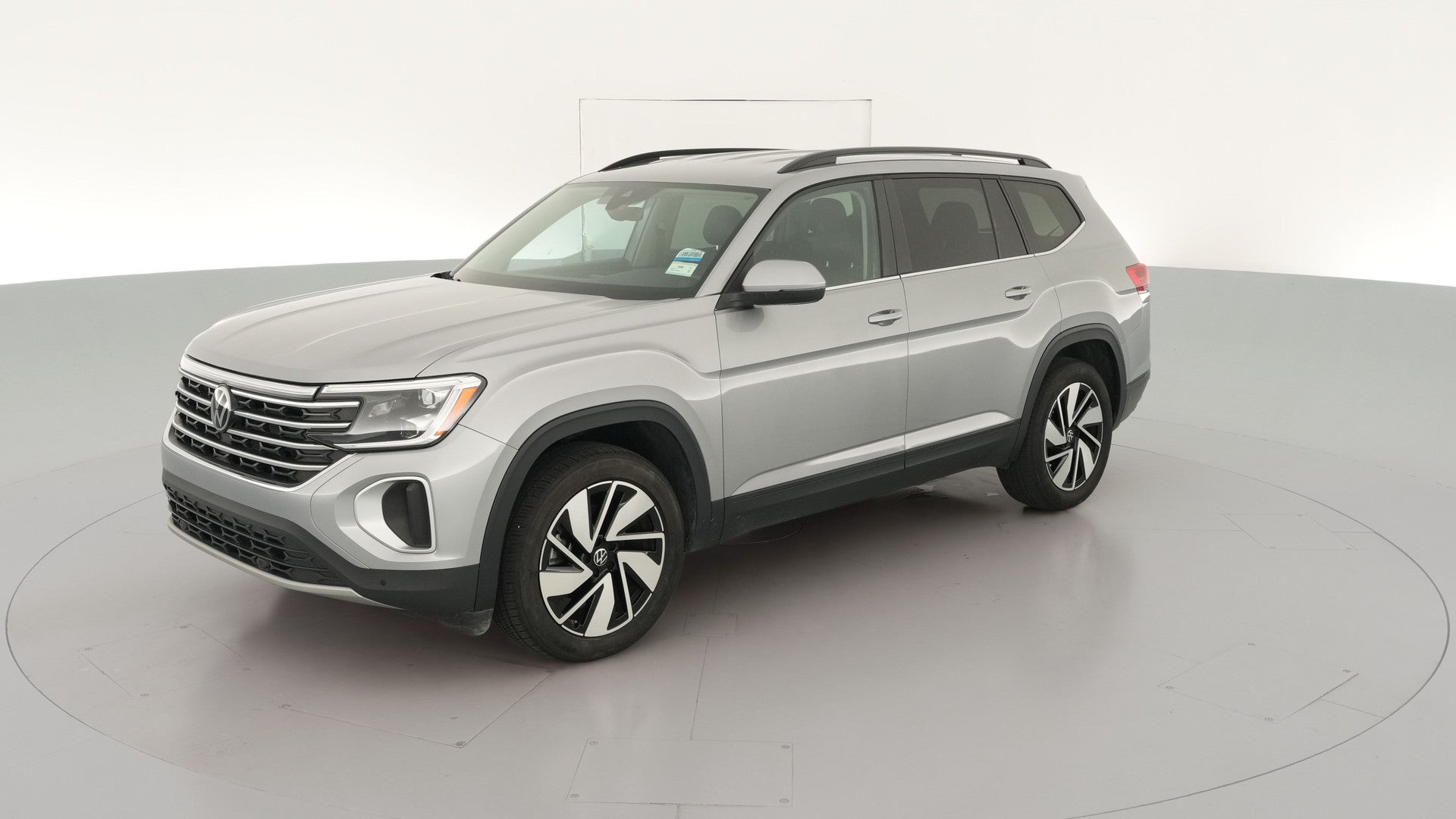 2025 Volkswagen Atlas vehicle photo