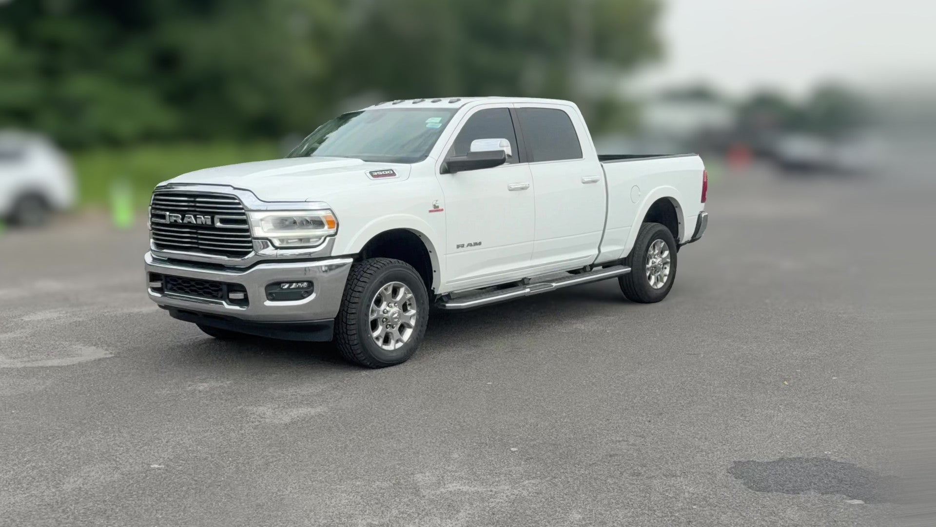 2022 Ram 3500 Crew Cab vehicle photo