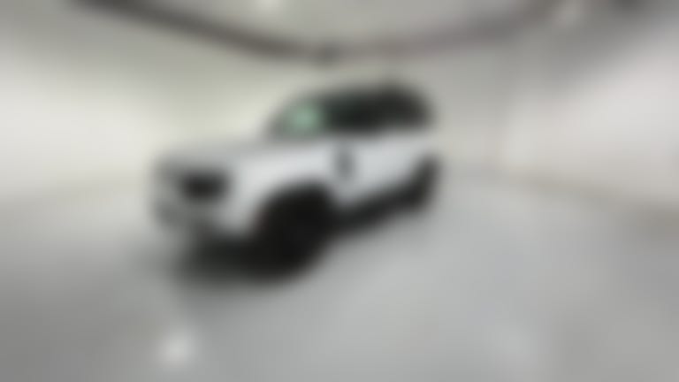 2023 Land Rover Defender 90 vehicle photo