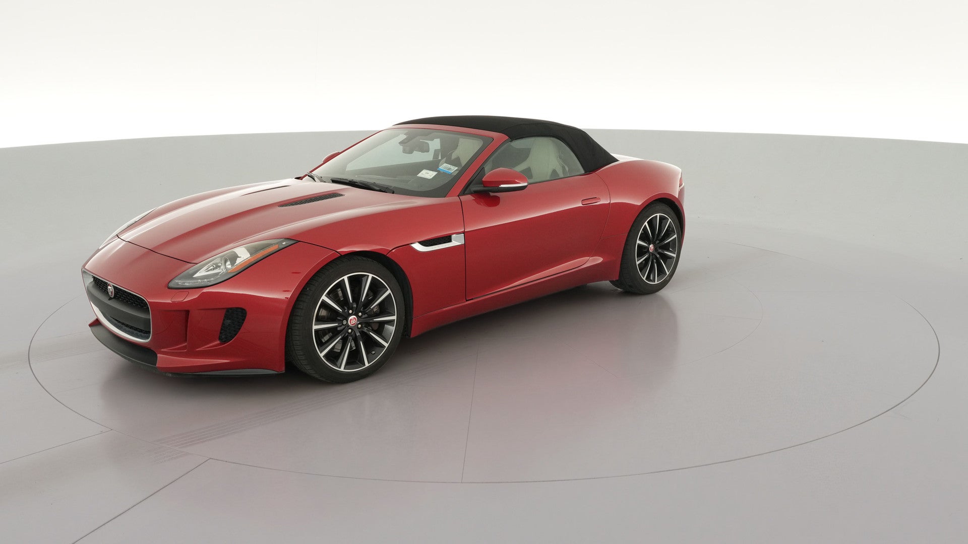 2016 Jaguar F-TYPE vehicle photo