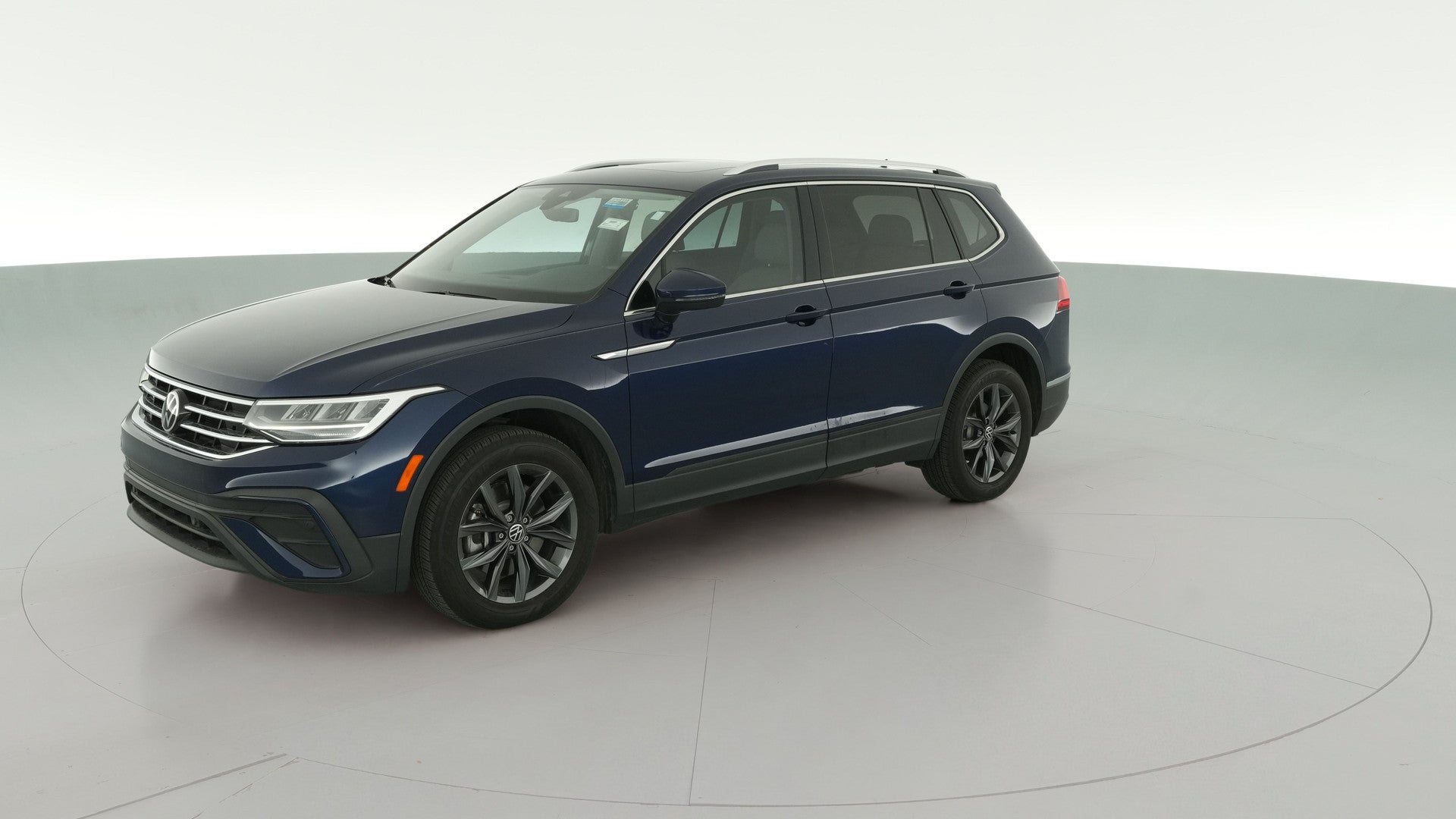 2023 Volkswagen Tiguan vehicle photo