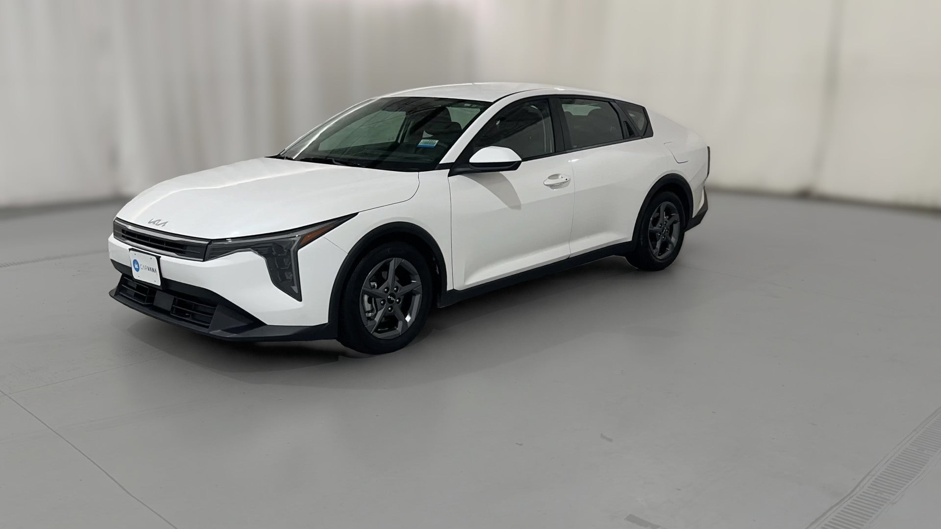 2025 Kia K4 vehicle photo