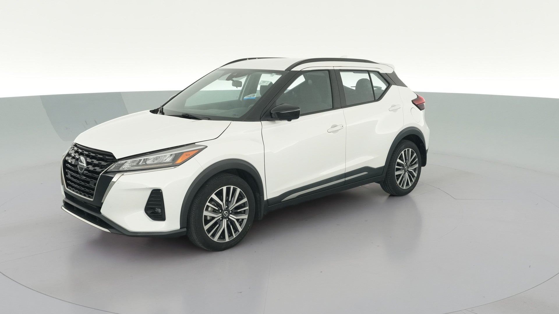 2021 Nissan Kicks vehicle photo