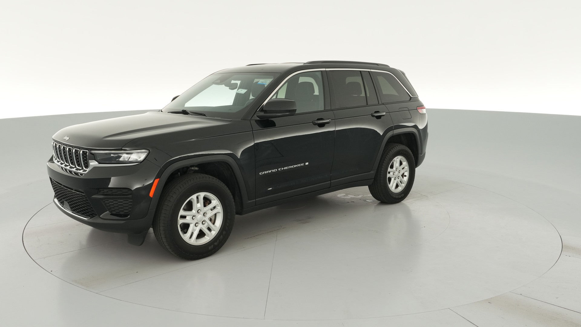 2024 Jeep Grand Cherokee vehicle photo