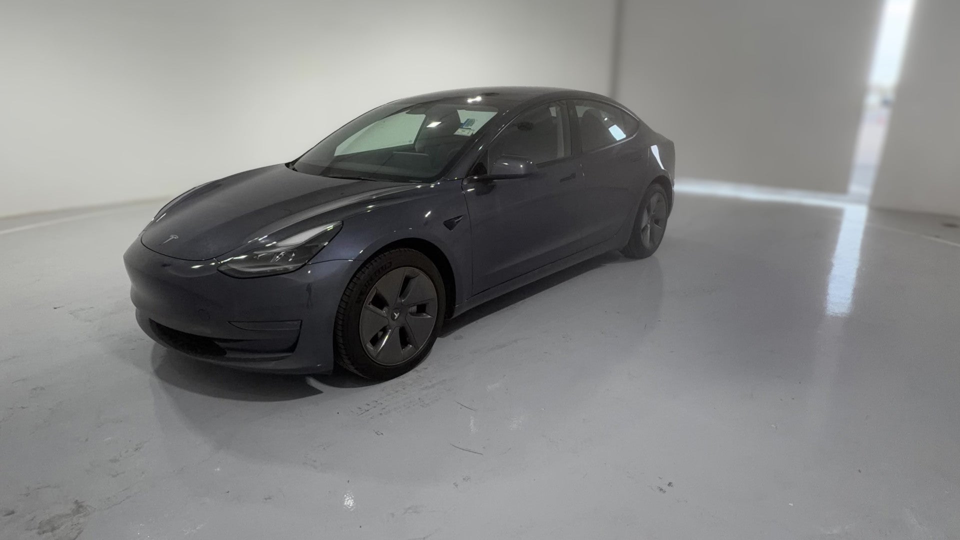 2023 Tesla Model 3 vehicle photo