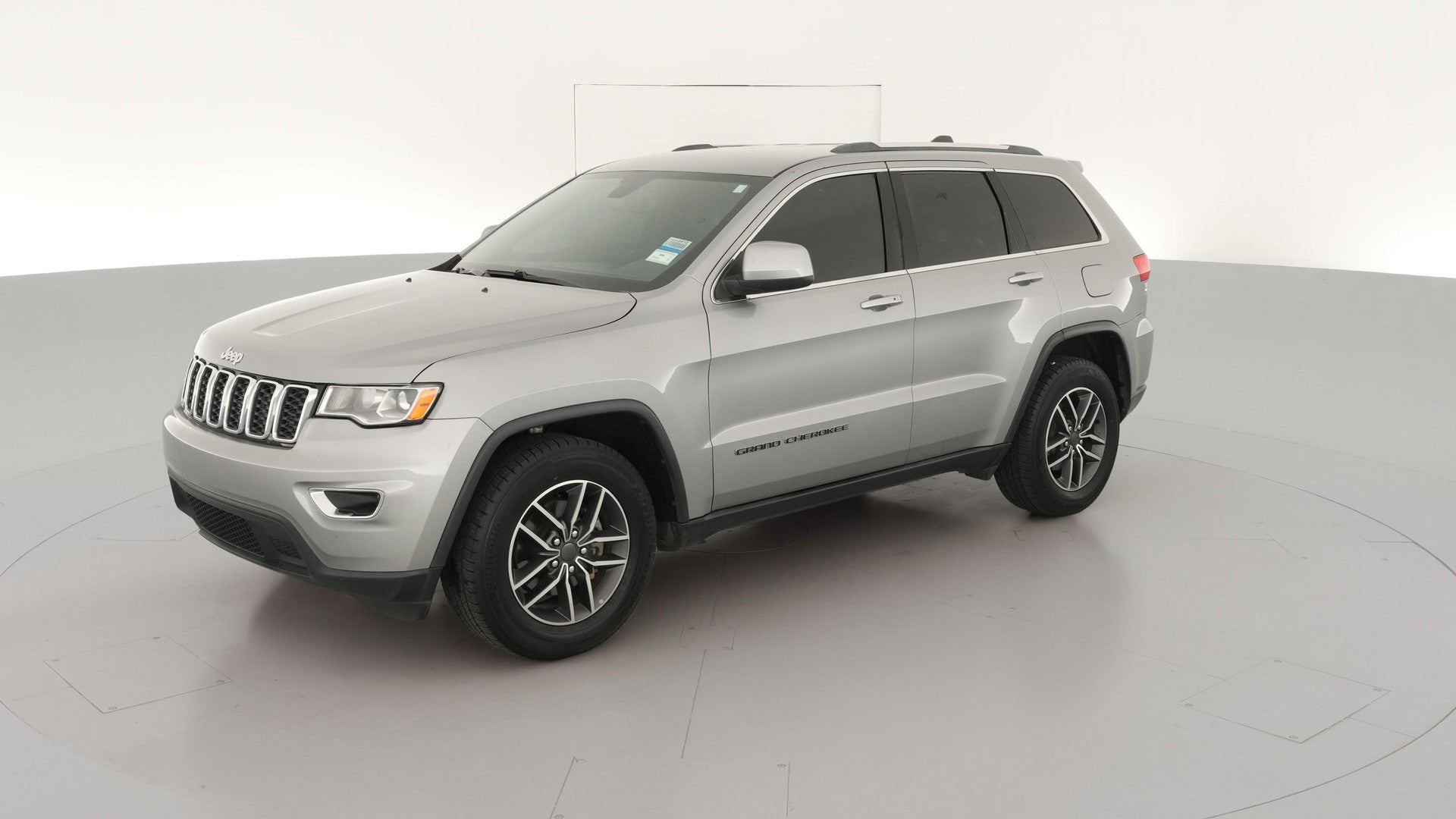 2019 Jeep Grand Cherokee vehicle photo