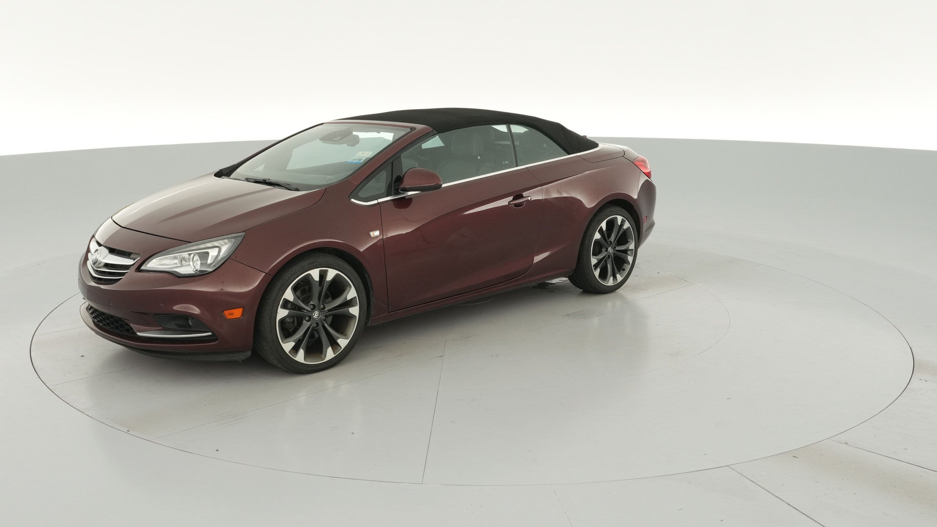 2018 Buick Cascada vehicle photo