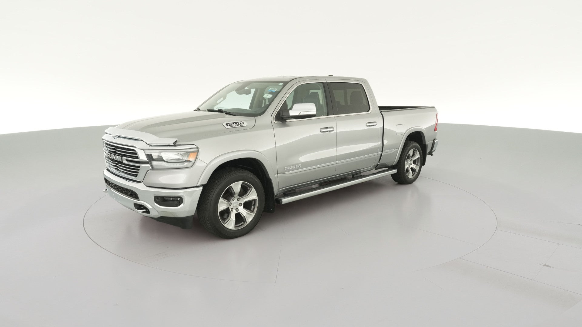 2020 Ram 1500 Crew Cab vehicle photo