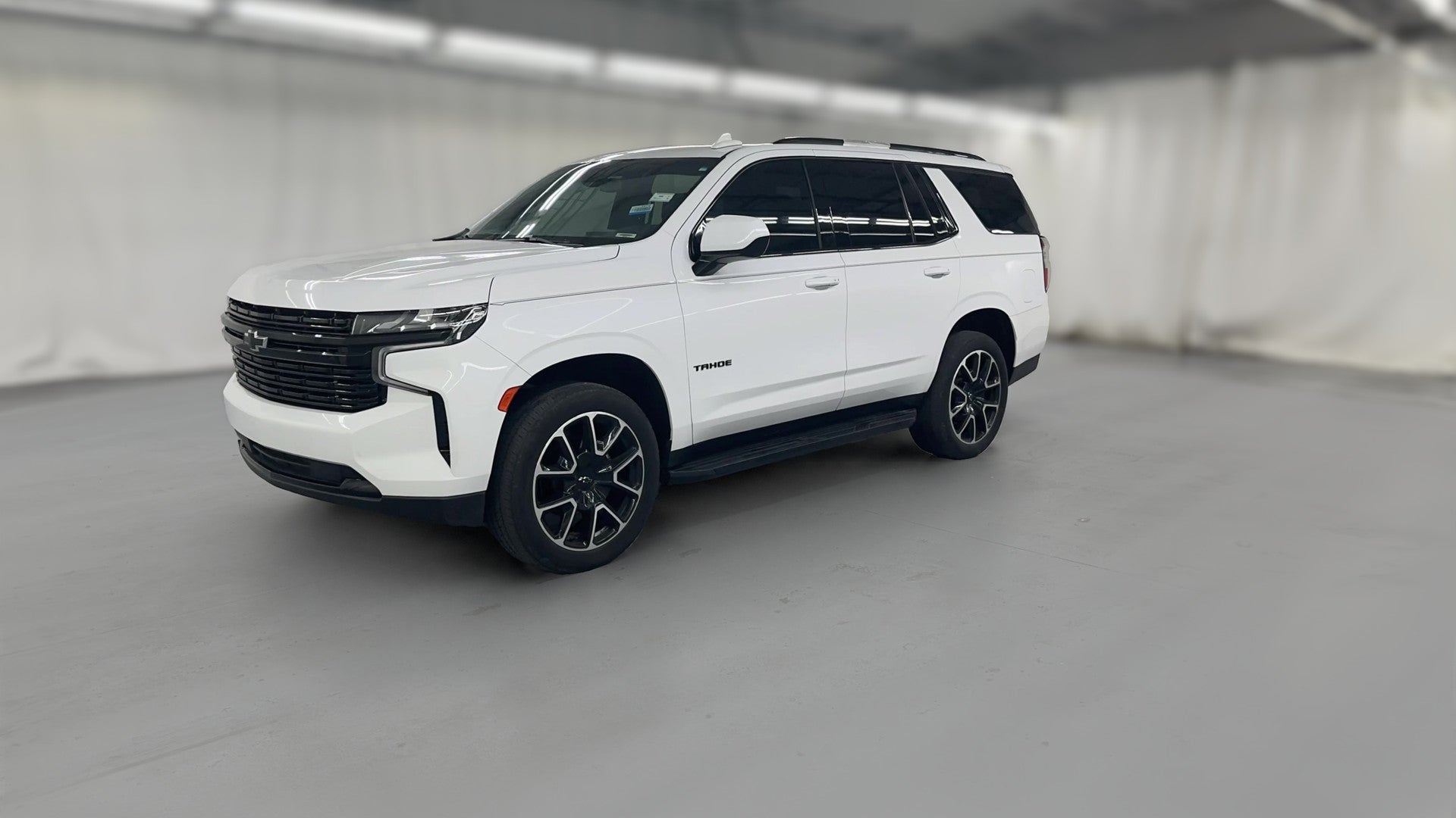 2021 Chevrolet Tahoe vehicle photo