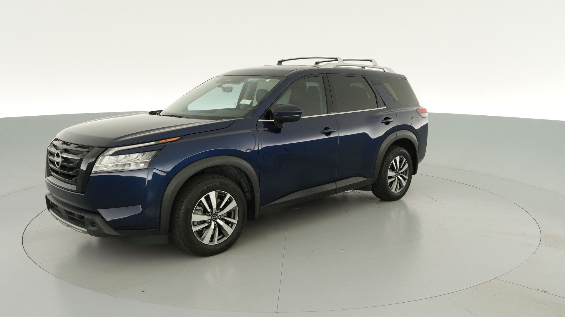 2024 Nissan Pathfinder vehicle photo