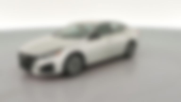 2025 Nissan Altima vehicle photo