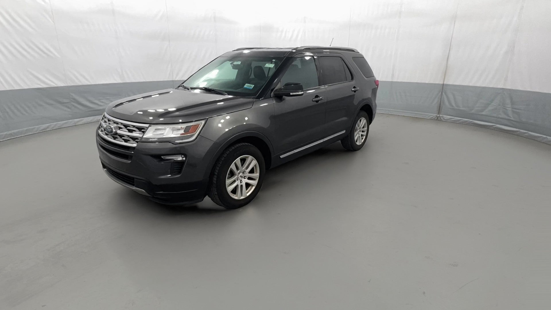2018 Ford Explorer vehicle photo