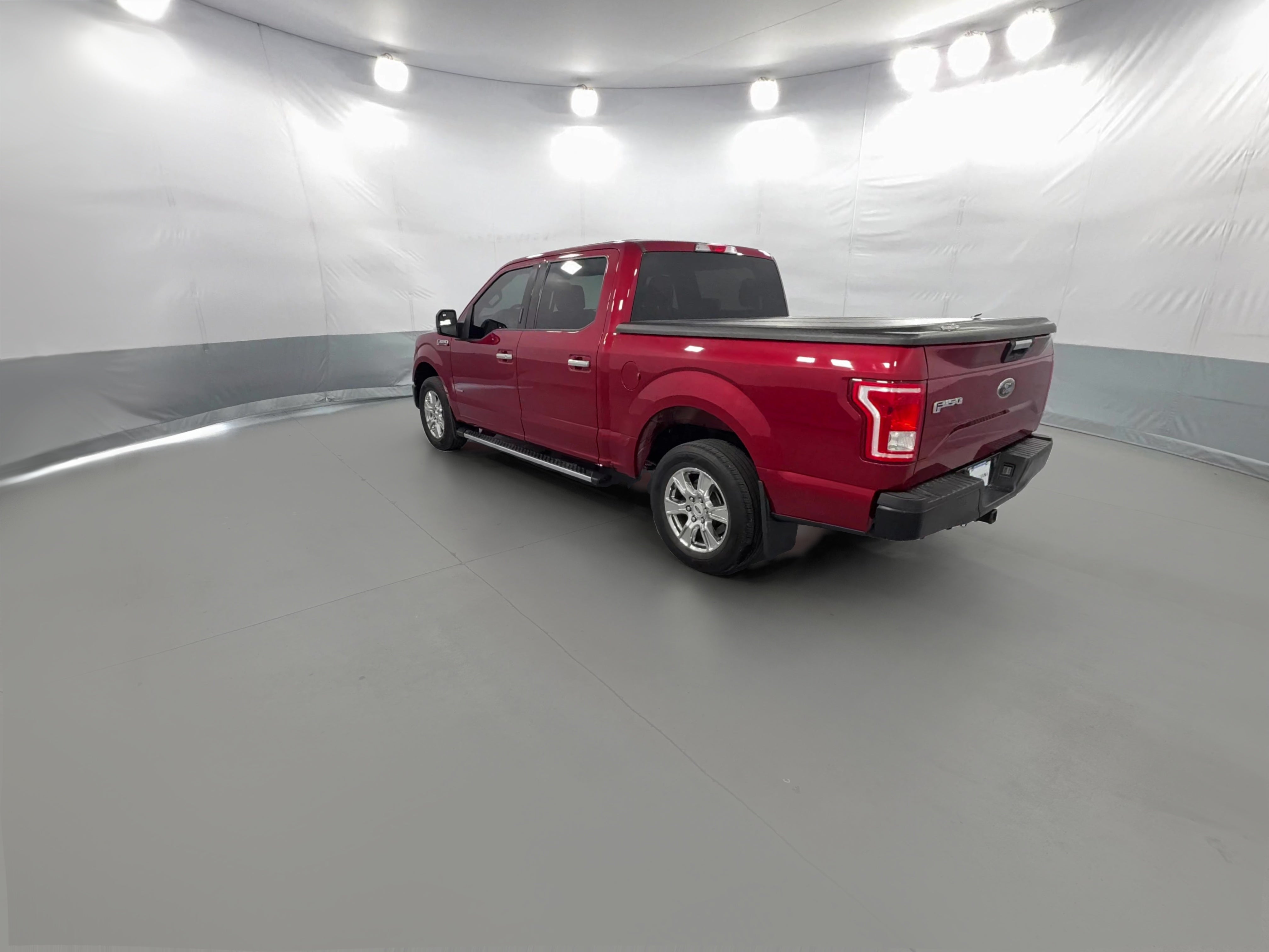 2016 Ford F-150 XLT - Photo 32