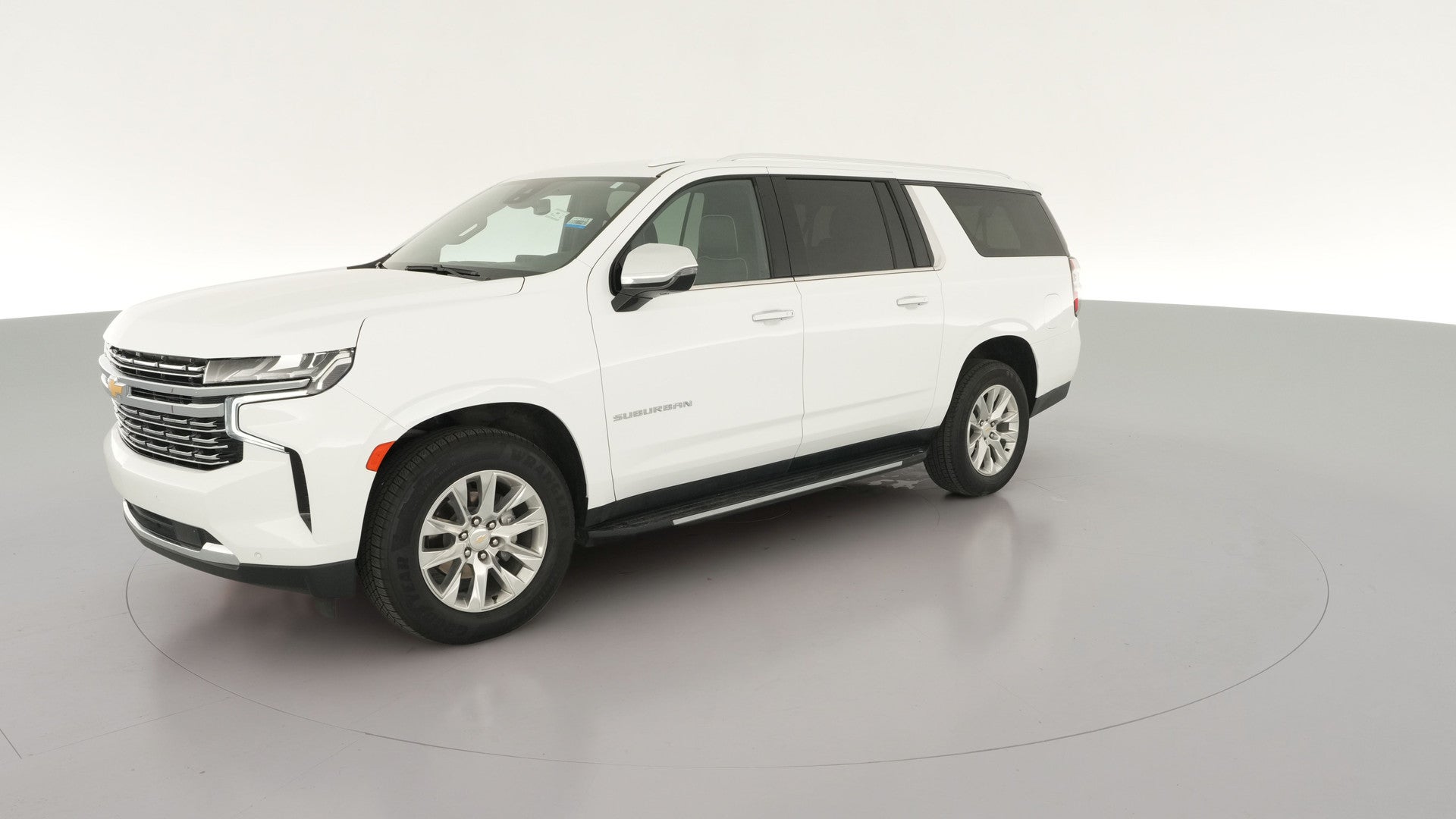 2023 Chevrolet Suburban vehicle photo
