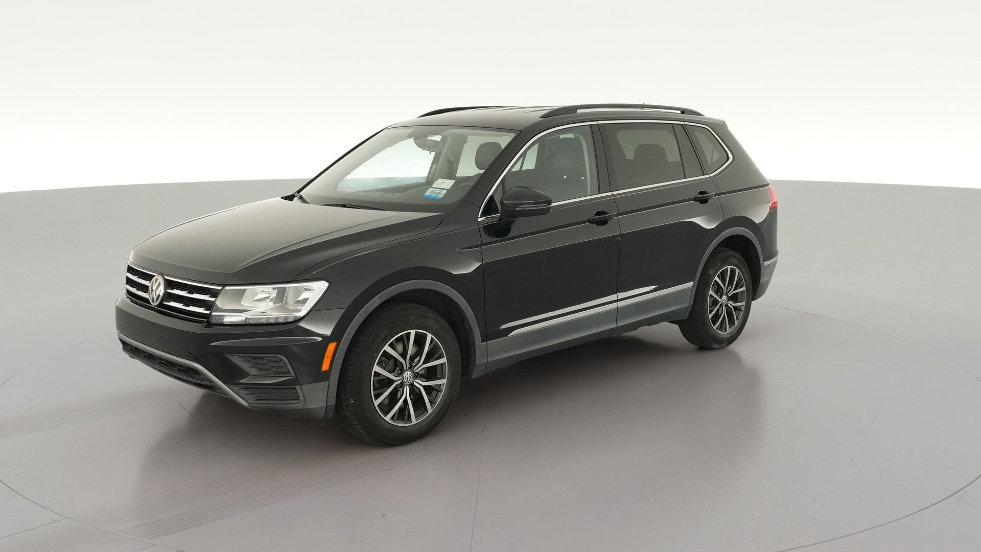 2018 Volkswagen Tiguan vehicle photo