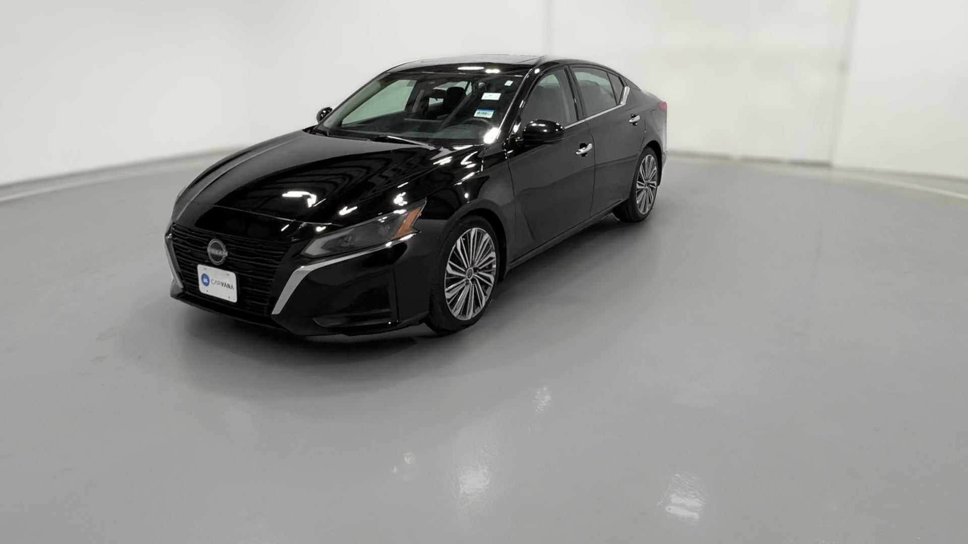 2023 Nissan Altima vehicle photo