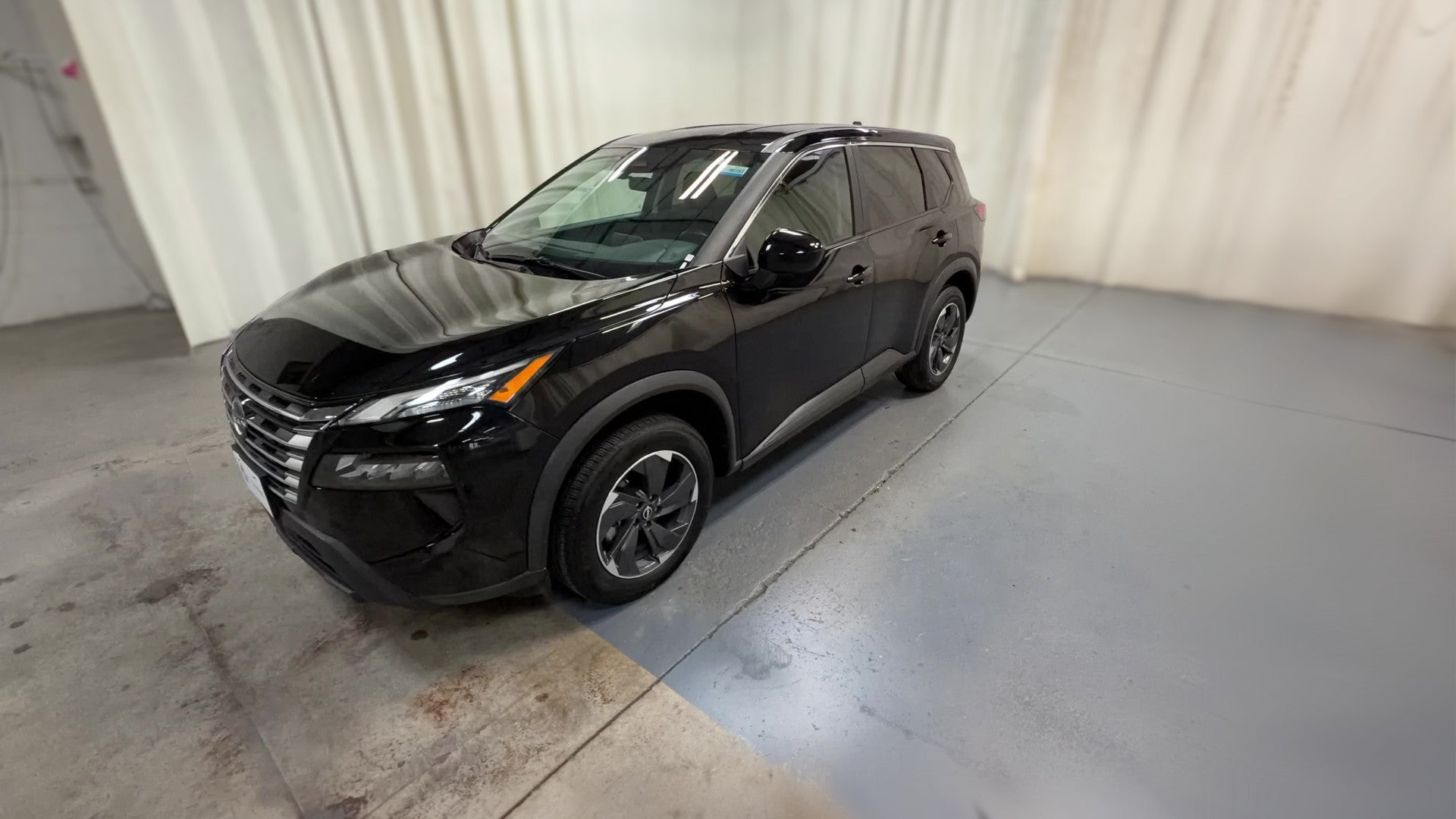 2025 Nissan Rogue vehicle photo