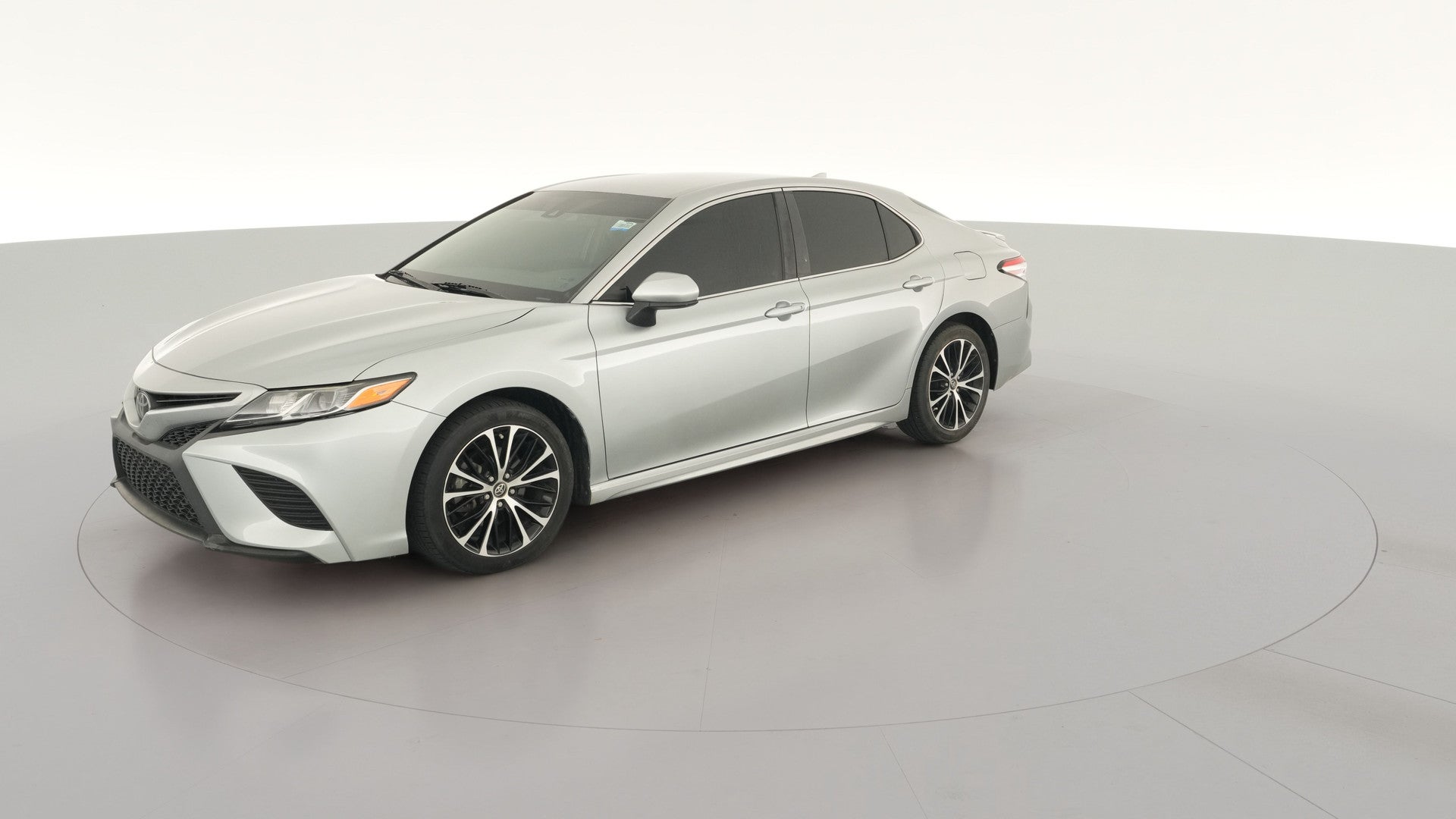 2020 Toyota Camry vehicle photo