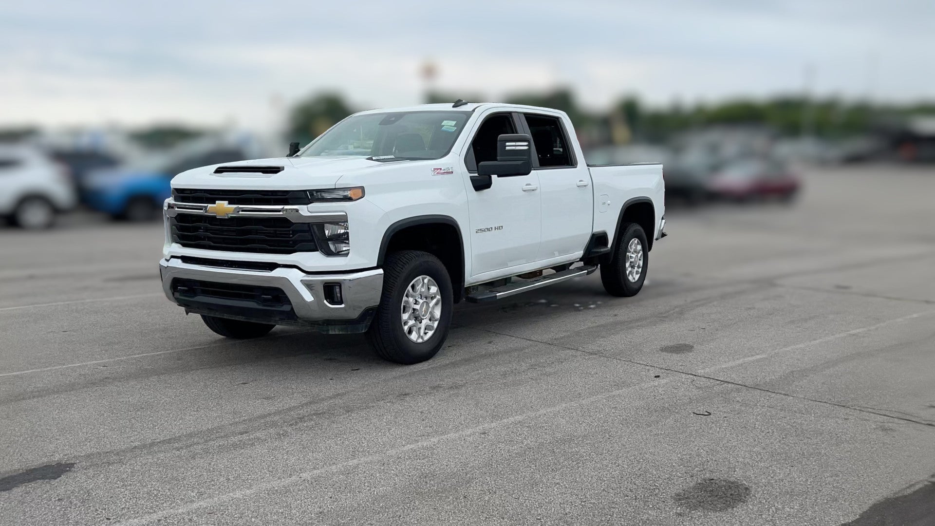 2026 Chevrolet Silverado 2500 HD Crew Cab vehicle photo