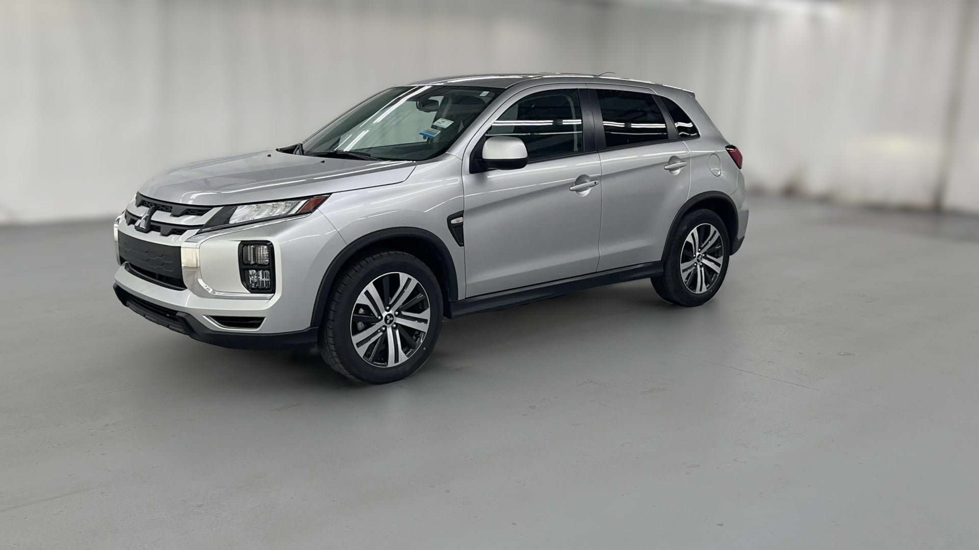 2025 Mitsubishi Outlander Sport vehicle photo