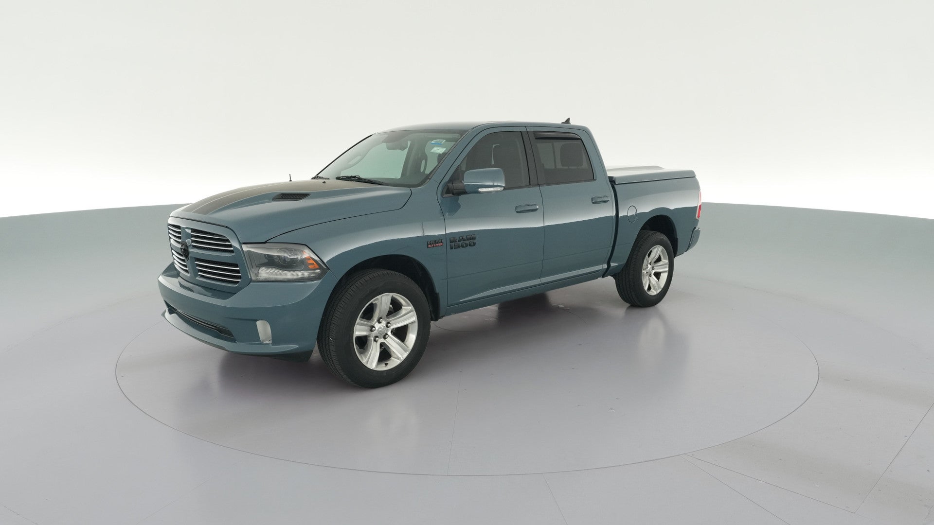 2015 Ram 1500 Crew Cab vehicle photo