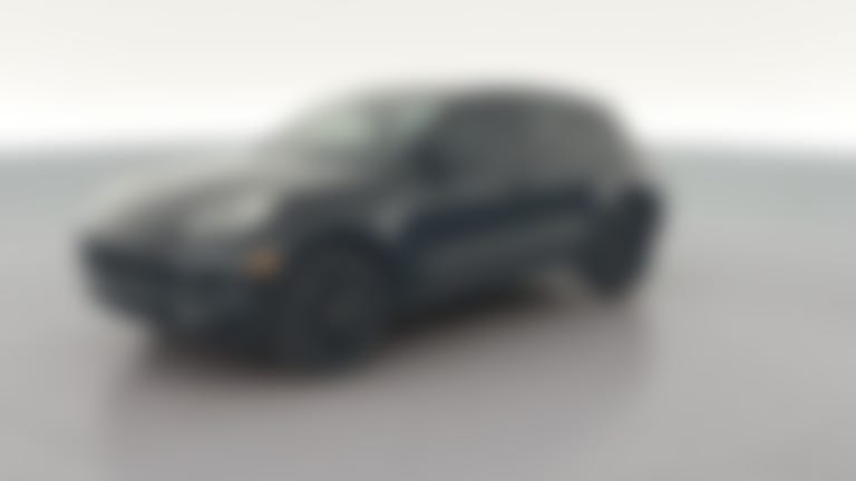 2017 Porsche Macan vehicle photo